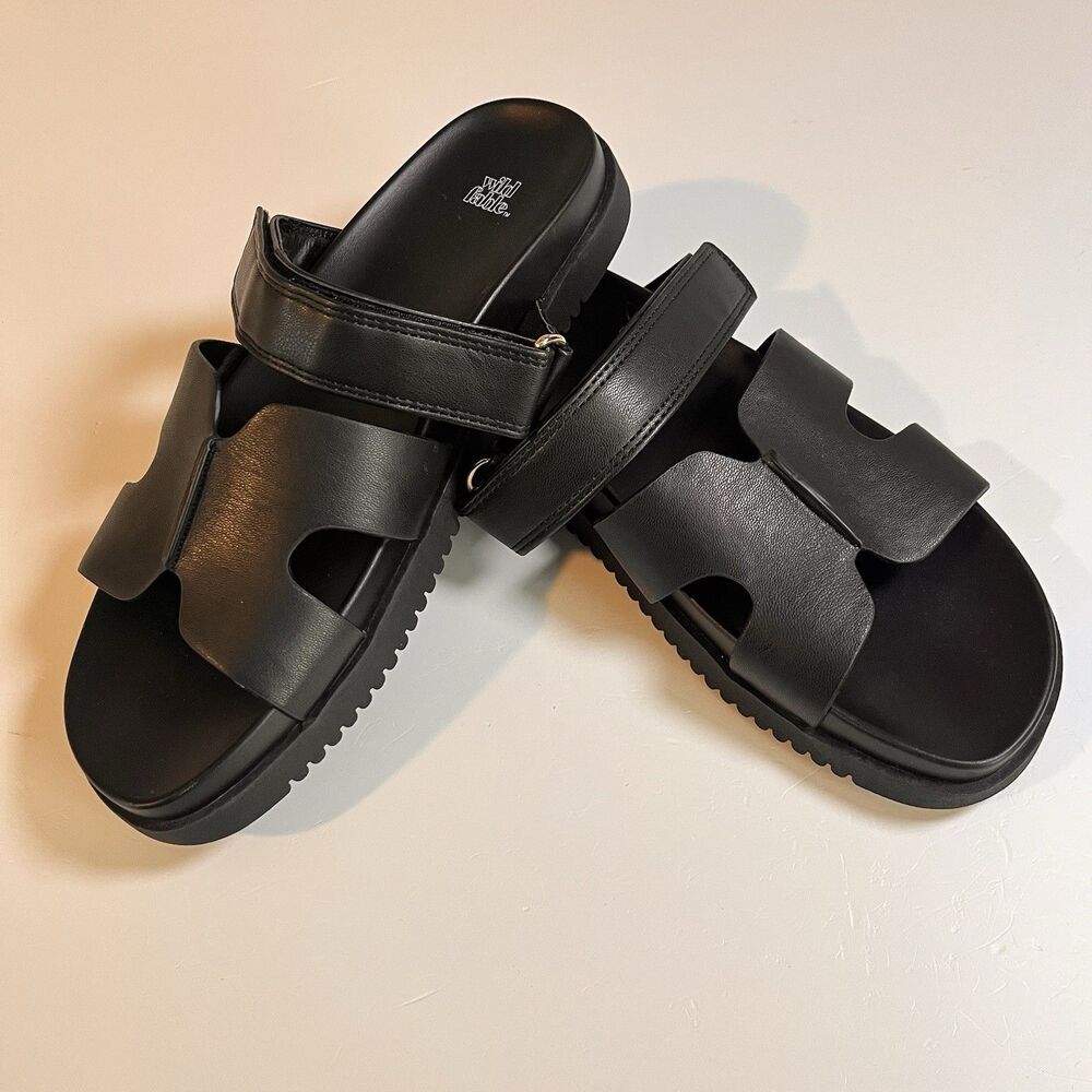 Wild Fable Women’s Black Faux Leather Sandal Contoured Footbed Hook Loop Strap 9